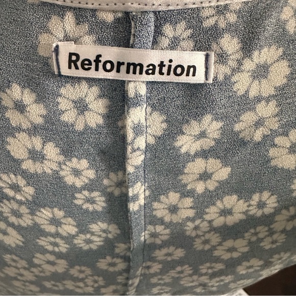Reformation Blue Floral Nell Top – Size Small - Picture 8 of 9